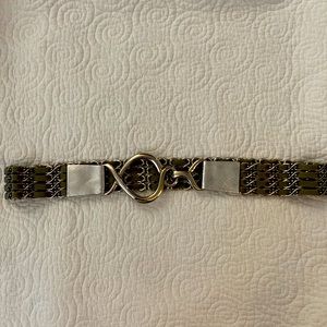 Suzi Roher Belt. Grey and silver-tone.